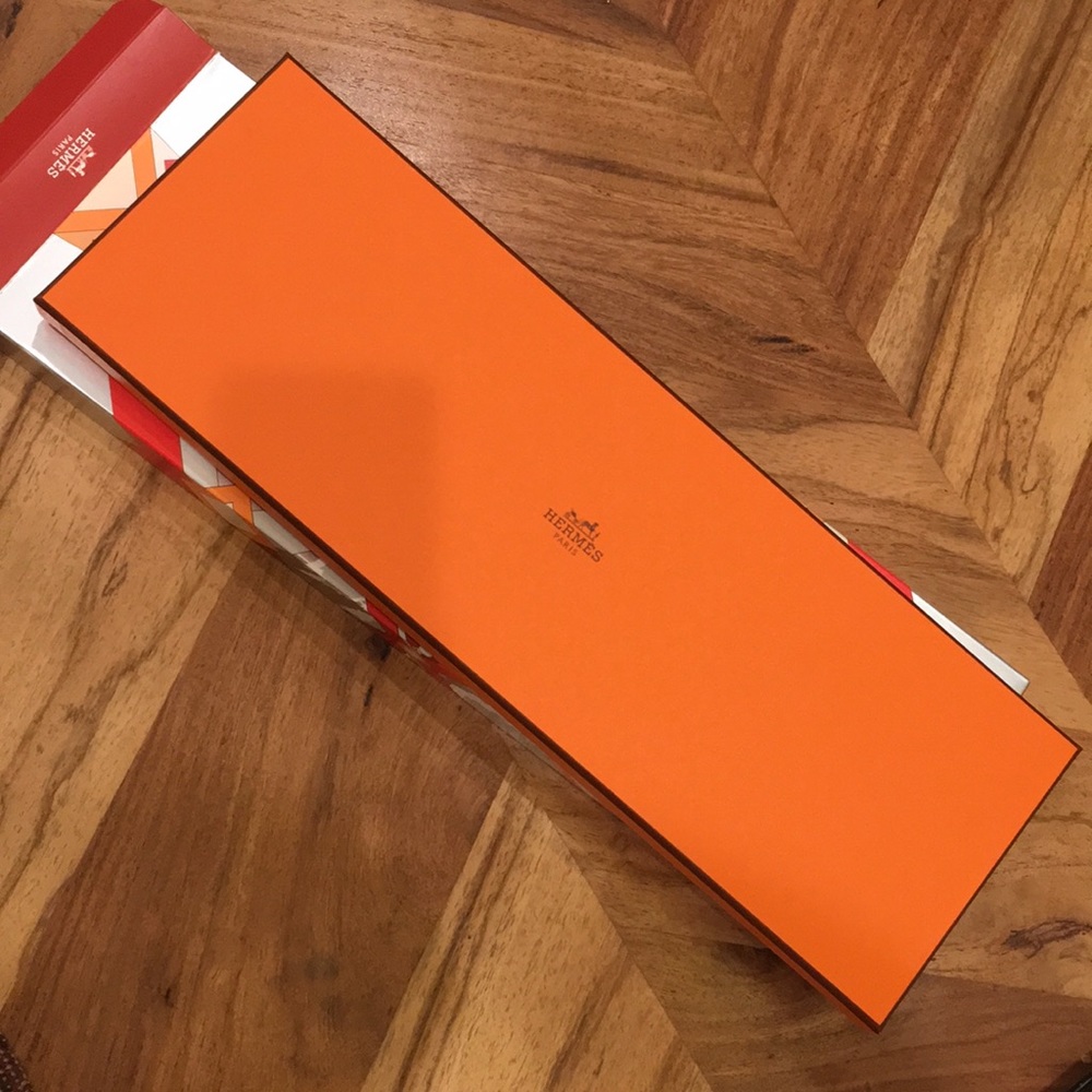 Hermès tie and gift box